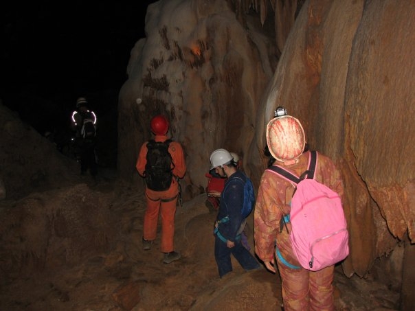 Camping Ain L'Escapade - speleologie